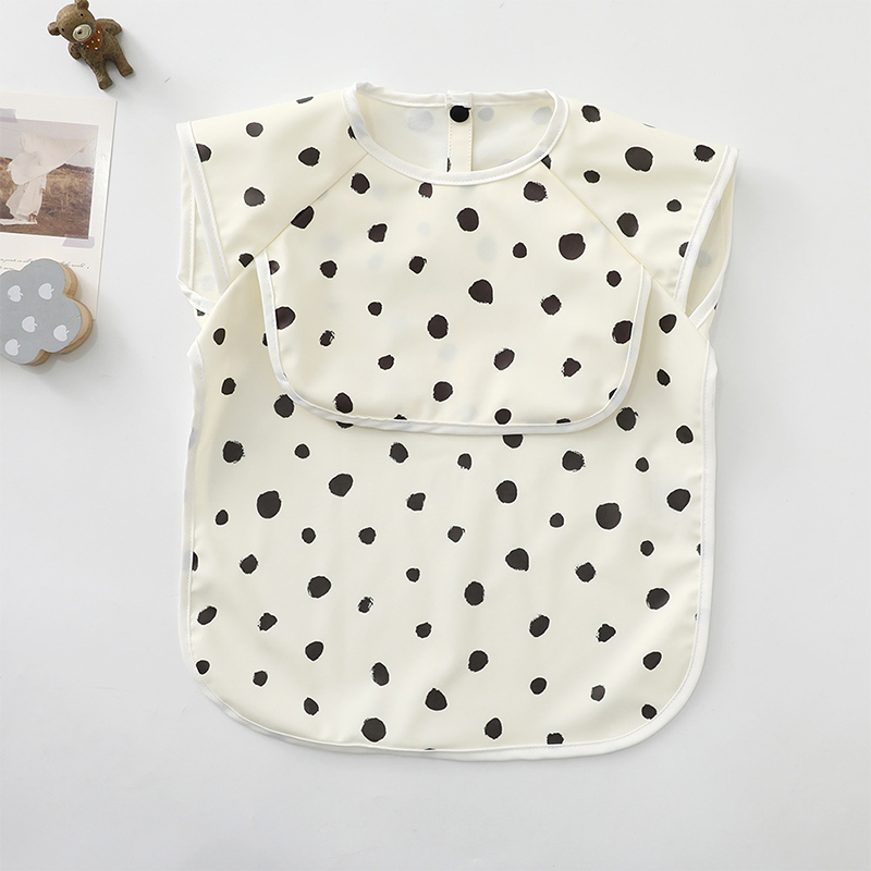 مريلة تغذية للأطفال بدون أكمام - مراجعة Baby Food Apron وسعره