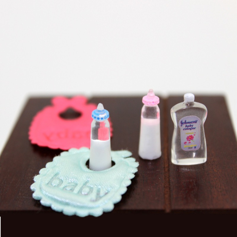 لعبة طعام مصغرة من DOLLHOUSE ن - مراجعة Baby Food Quantity وسعره